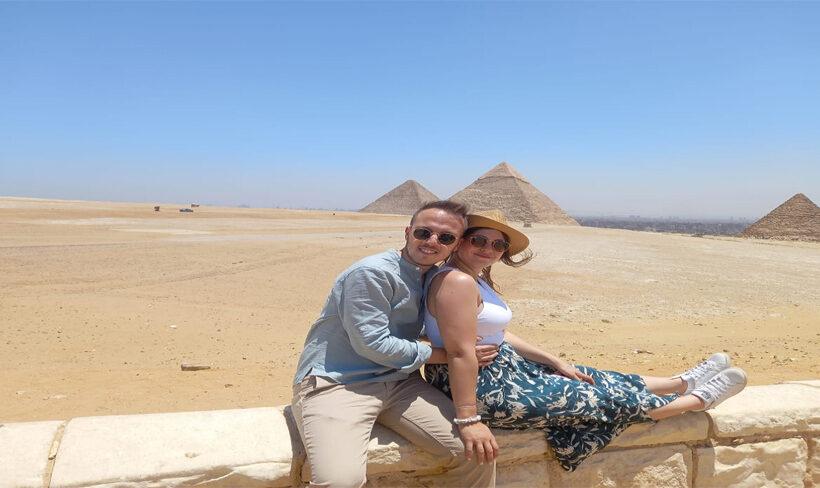 Pyramids & Egyptian Museum Day Tour